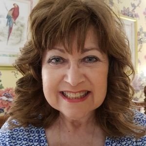 Meet your Posher, Carol